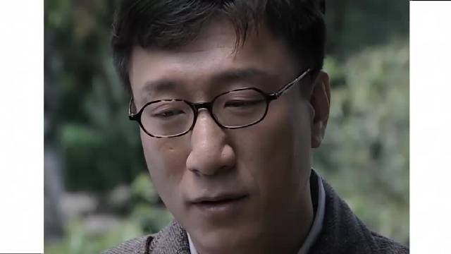 潜伏：晚秋太在意余则成，还想着要嫁给他，恋爱脑真可怕