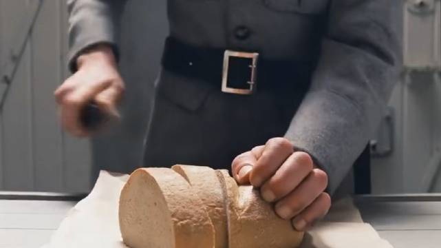 看到越狱工具了吗？布达佩斯大饭店 永远不要惹门德尔！