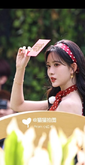 孟子义的港风造型为什么能被网友盛赞？