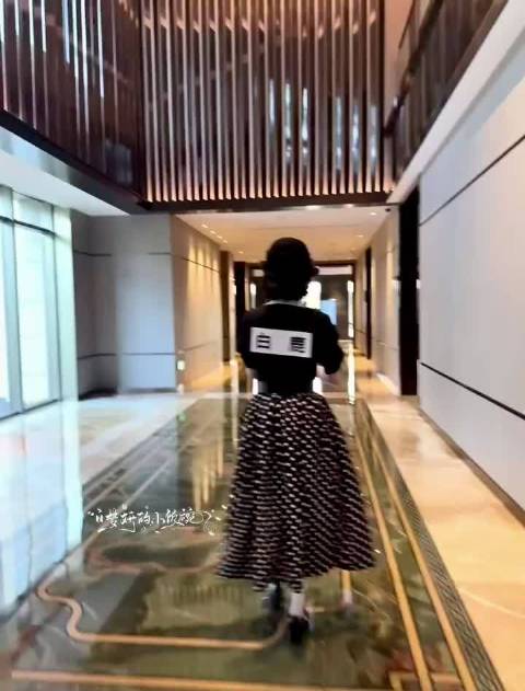 大小姐来啦啦啦啦，我宣布是我白鹿的走路粉！这个留洋千金大小姐也太美了