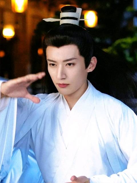 刘学义台词演技获赞颜值出众