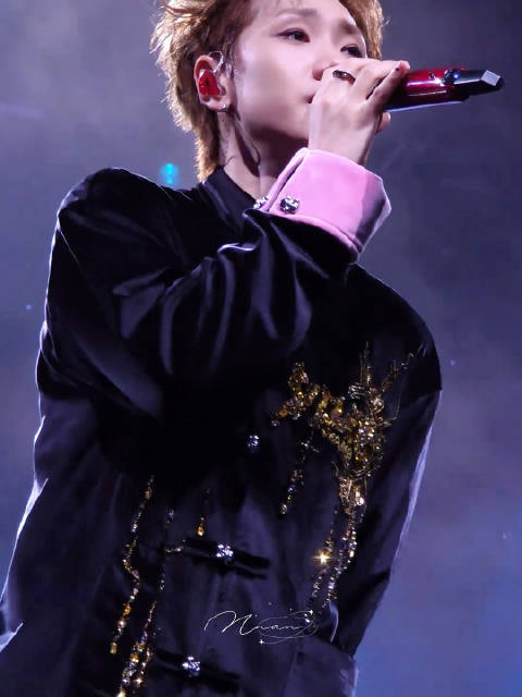 汪苏泷南半球唱响《年轮》，中国风造型引热议