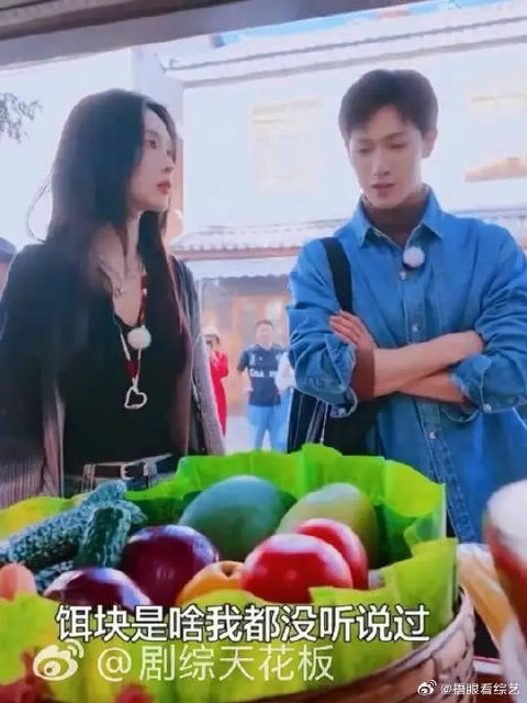 真情侣当然不一样了行为不会骗人