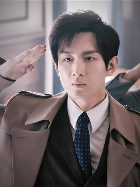 成毅 云弘深 被二少爷迷的不行了， 行走的衣架子，干啥都好看！@成毅 cy