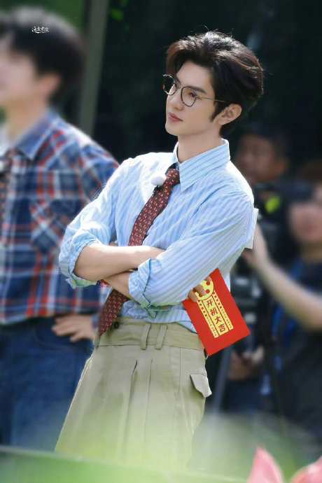 为什么兄弟团成员一看到陈哲远就要检查他的头发真假？