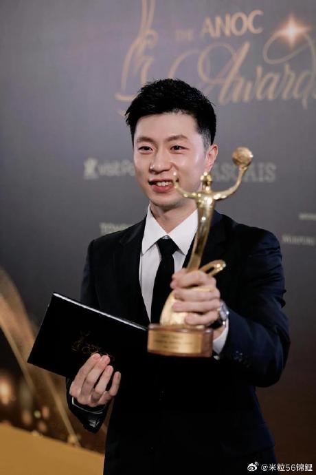 蔡康永和马龙的跨界对话，体现了他们各自怎样不同的沟通风格和个人魅力？