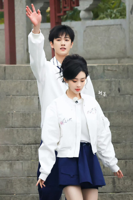 孟子义和李昀锐作为新常驻，他们与跑男团的磨合情况如何？