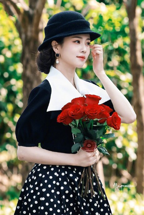 《奔跑吧14》民国风惊艳开机！白鹿隔空守护宋雨琦，撕名牌重磅回归