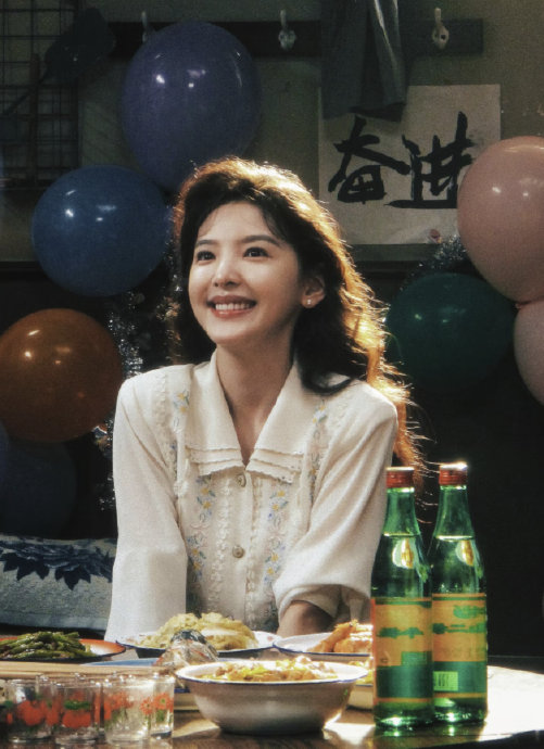 郑晓龙导演如何评价章若楠在《冬去春来》中的演技？