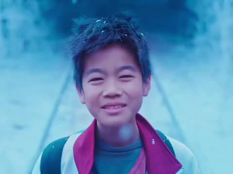 董子健演绎安德烈笑中带悲，李默精神世界永驻