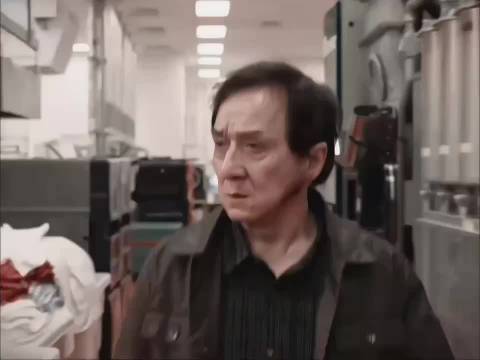 成龙亲笔回信10年剧粉，暖心鼓励并解答困惑