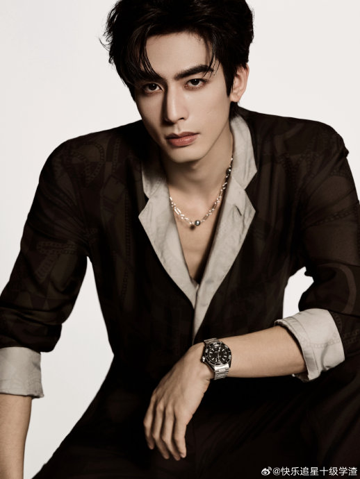 为什么粉丝说“给到夯”这个词能代表宋威龙现象级的魅力？