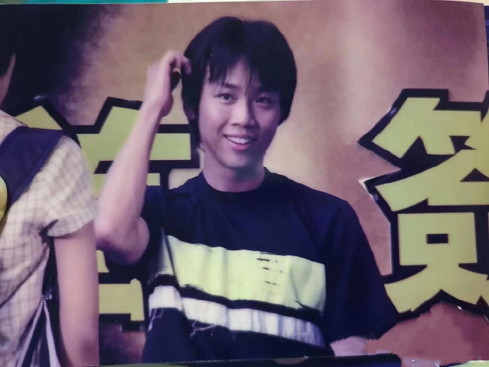 陶喆“抓包”员工摸鱼！竟是演唱会高能彩排的幽默营销？