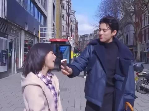 王鹤棣沈月重现流星花园经典桥段