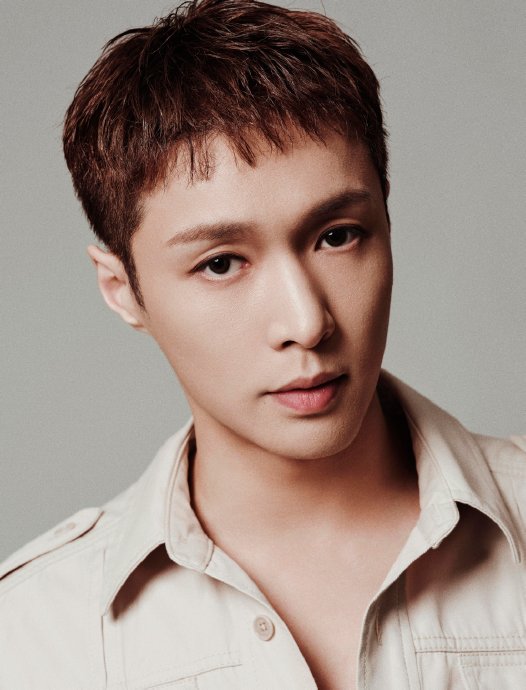 张艺兴的骨相具体如何兼具东方柔美和西方立体感？