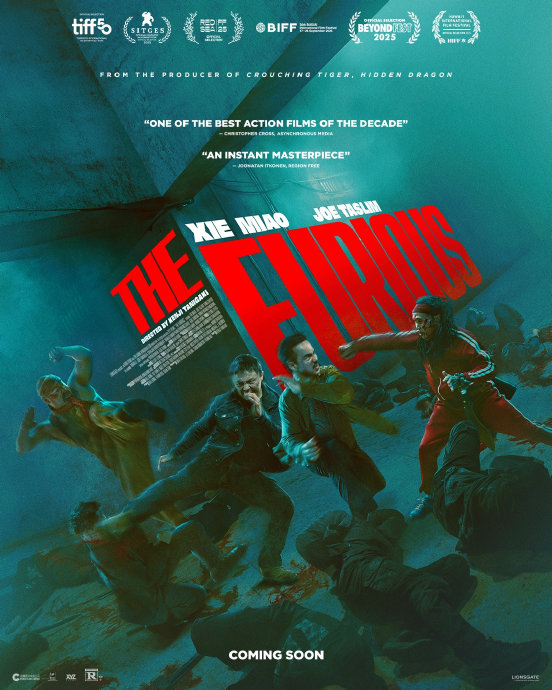 甄子丹的徒弟谷垣健治在《火遮眼》的动作设计中展现了什么独特风格？