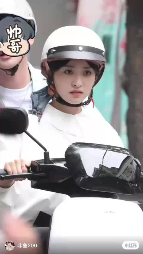 我也想坐周老师的后座