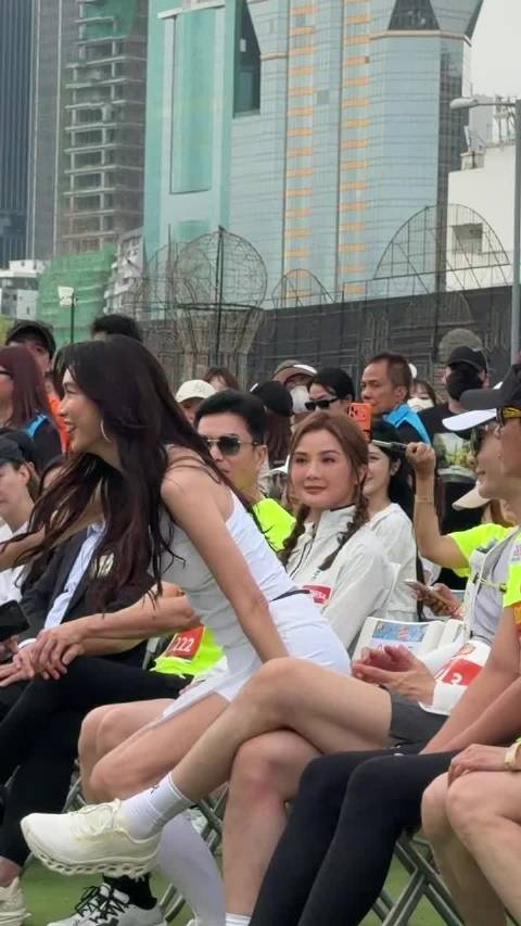 林志玲阿sa同框热聊状态佳