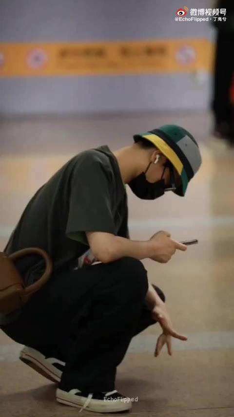 丁禹兮新剧《司宫令》官宣，搭档赵皑演绎古装爱情