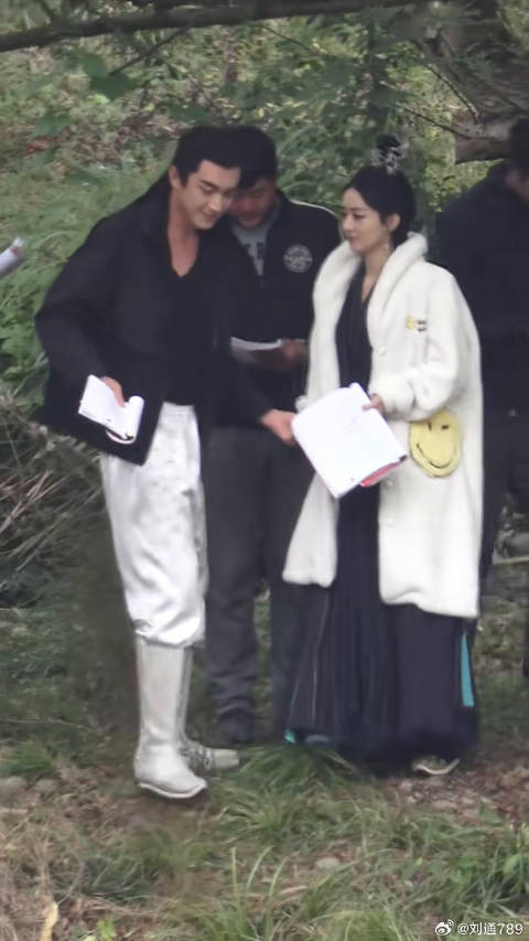 林更新 主演的“与凤行”大结局了，多少人意犹未尽呢？他俩太搭了，期待三搭