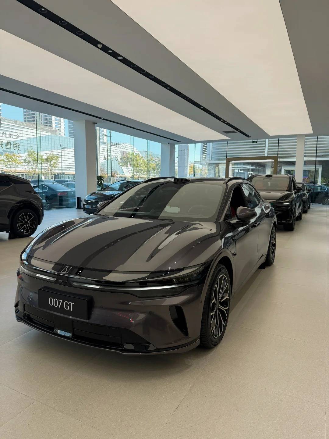 纠结了，不知道要不要现在买极氪007GT