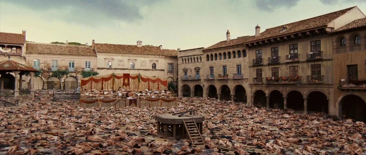 《香水》:臭气熏天的世道,把天才变成了魔鬼