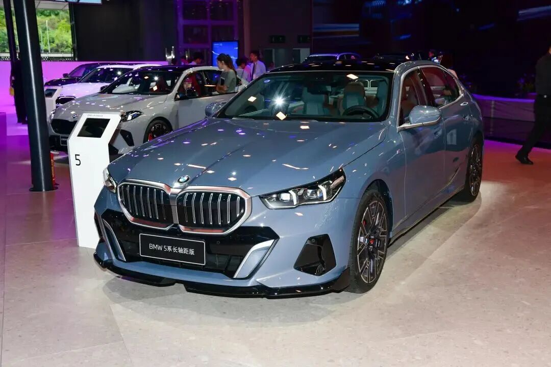 宝马在华大规模召回近18万辆车 涉5系、7系等四款车型