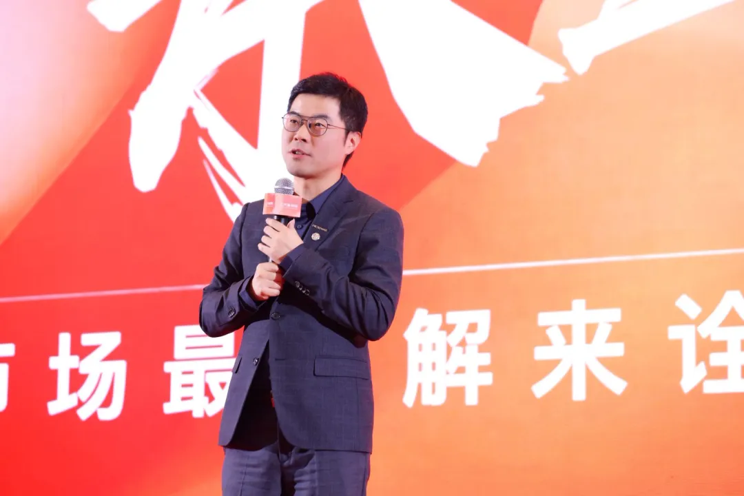 MG持续造梦荣威再冲高端，上汽乘用车一年八款新车准备定义时代