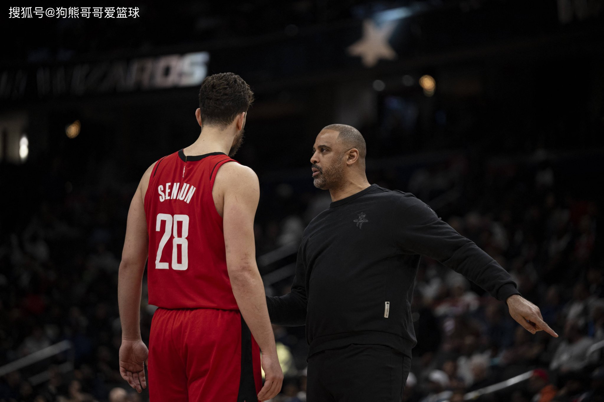 杜兰特2罚不中，火箭加时惜败森林狼！申京KD各砍30分，阿门准三双