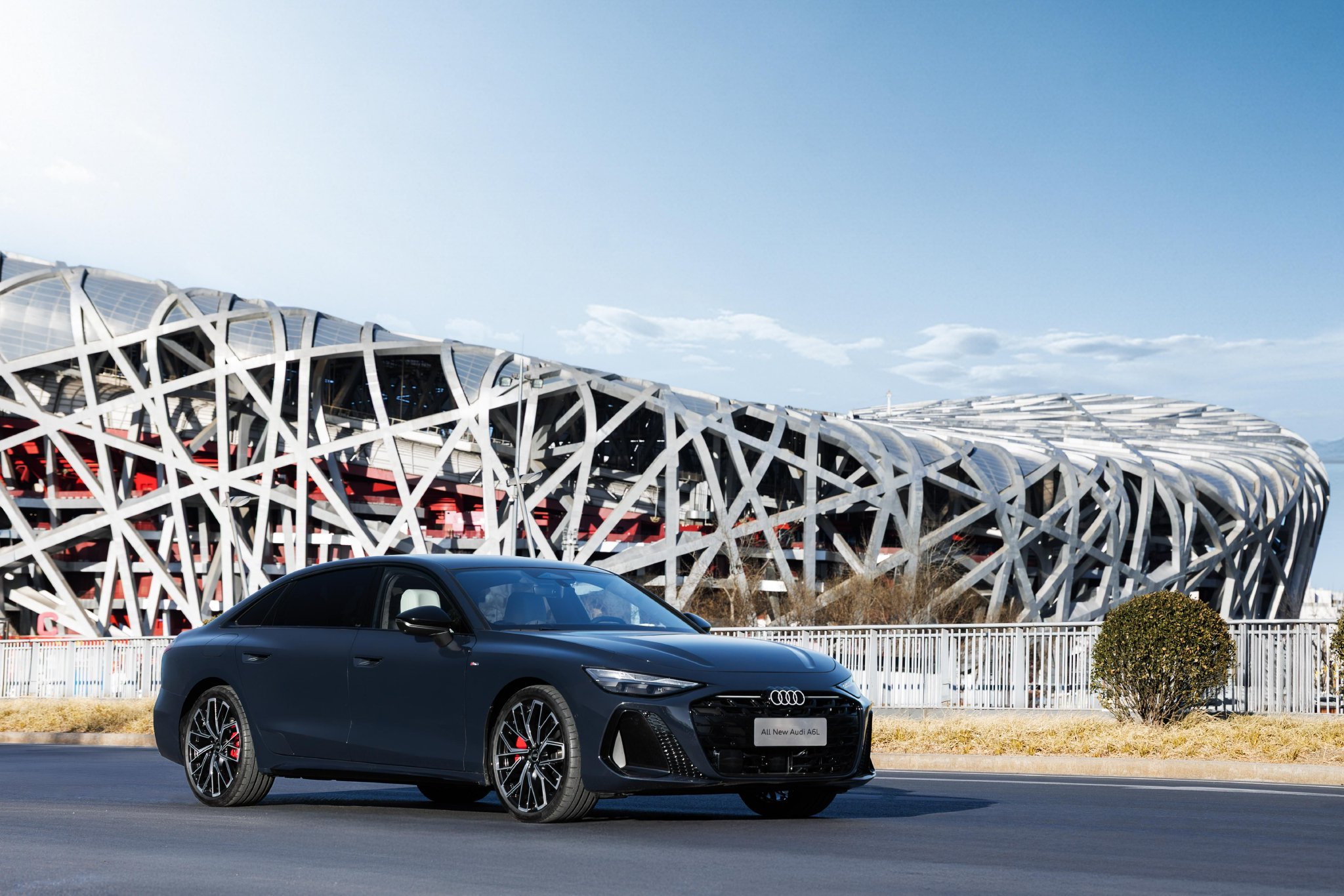 全新奥迪A6L上市售32.29万起 依旧提供3.0T V6