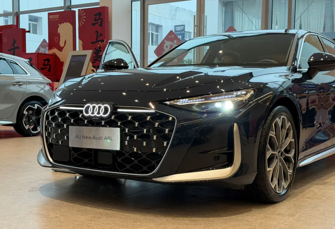 32.3万起!奥迪官宣:3月25日，新车正式上市