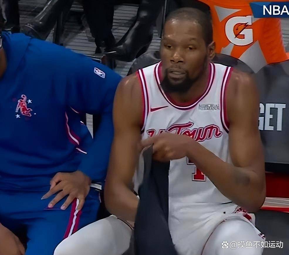 绝杀救赎！申京最后28秒一球遮百丑，火箭险胜独行侠，杜兰特13+8