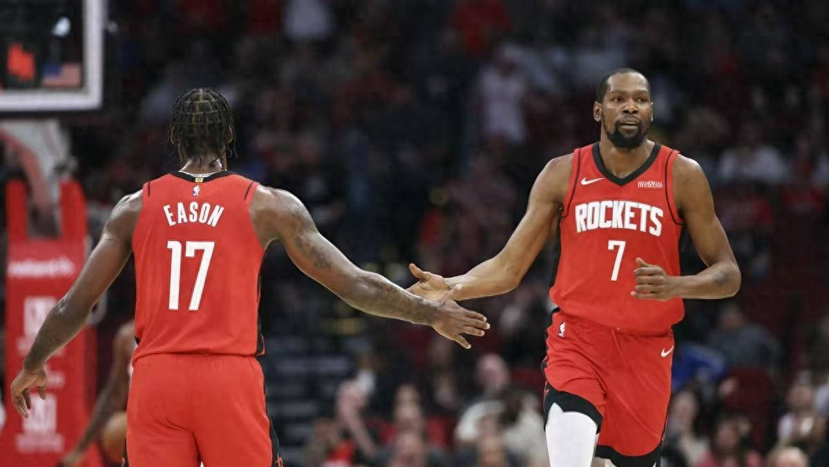 NBA爆冷门：勇士逆袭火箭！谢波德空砍30+6，杜兰特关键罚球失手