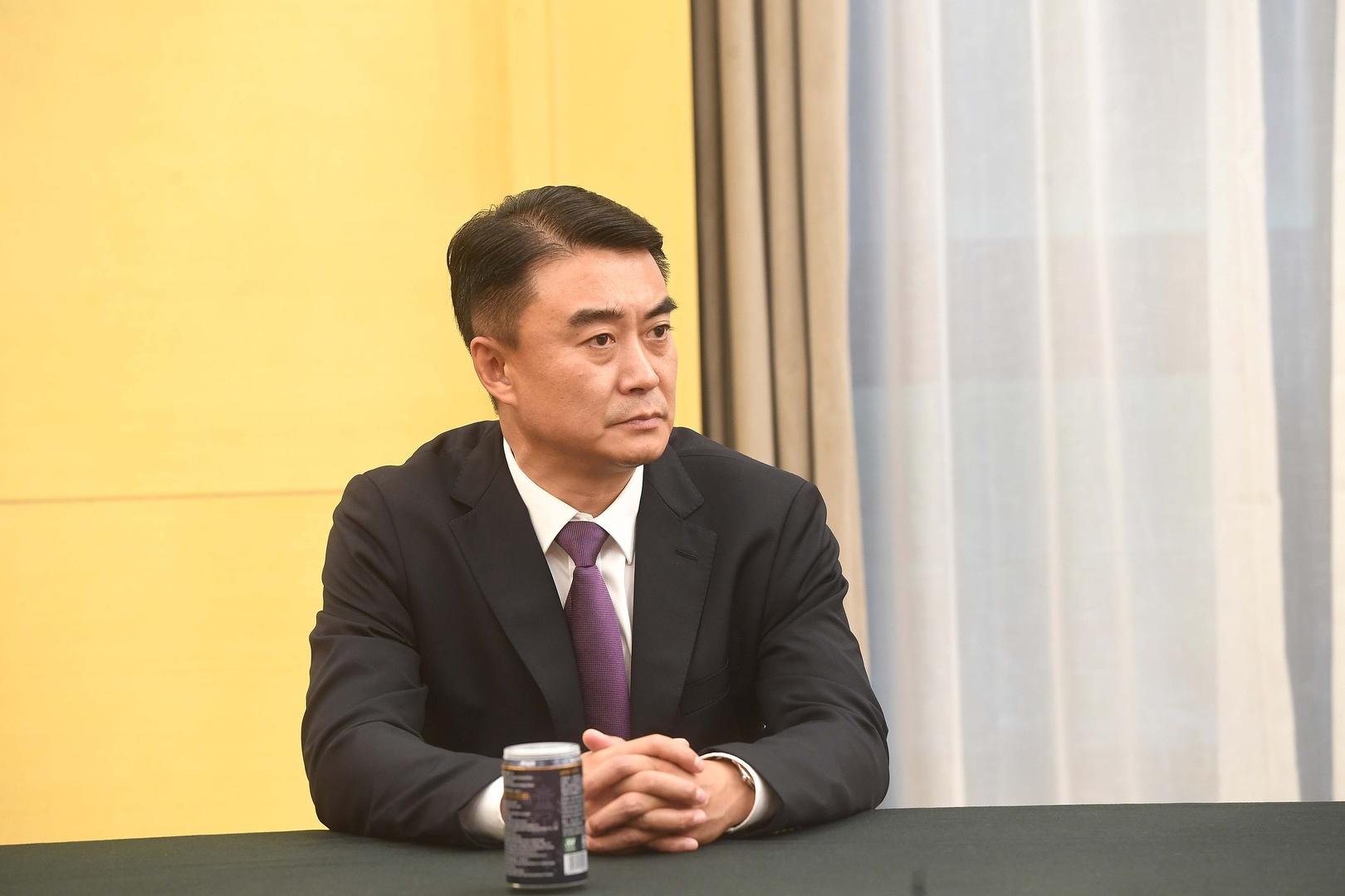 《人民的名义》“程度”扮演者因获赠股权卷入债务官司 律师：他只是“挂名股东” 法庭休庭未宣判