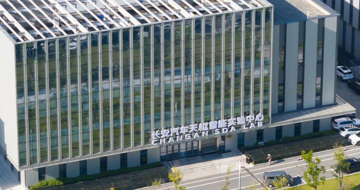 长安全系标配爆胎稳行 推太行电驱 重构安全格局