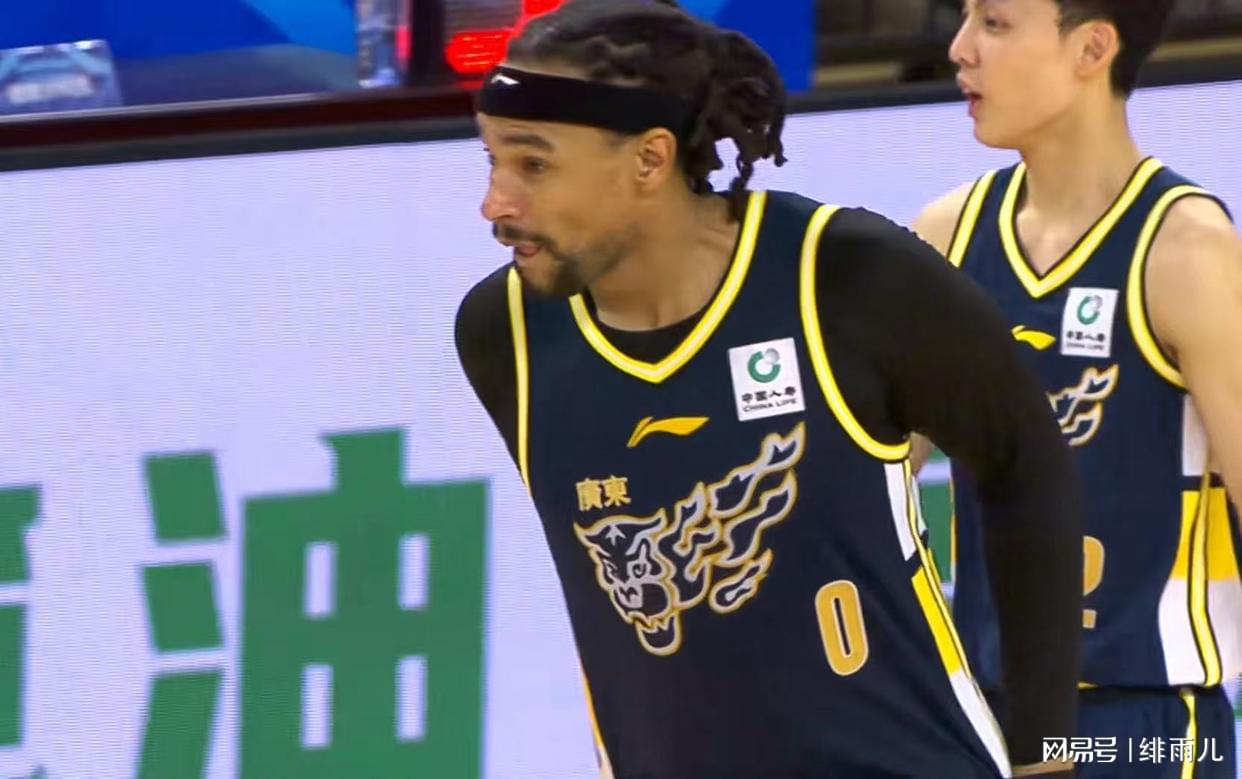 拒绝裁掉萨林杰!广东单外援决战阵容正式出炉，杜锋弃用三大锋卫|广东男篮|广东队|朱芳雨|杜锋|萨林杰|萨林格