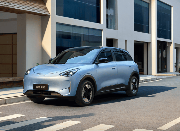 燃油车反攻？2月销量榜出炉：前十占六席，新能源三强包揽前三！