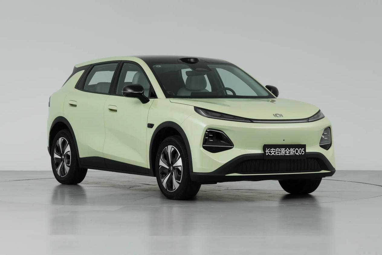 全新Q05对比元UP，谁是当下10万纯电SUV优选？