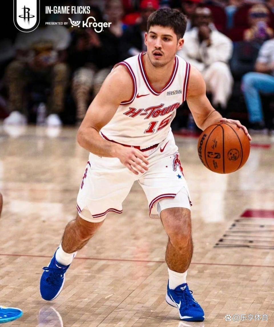 火箭主场113-115惜败勇士，火箭加时憾负，杜兰特关键罚球失准