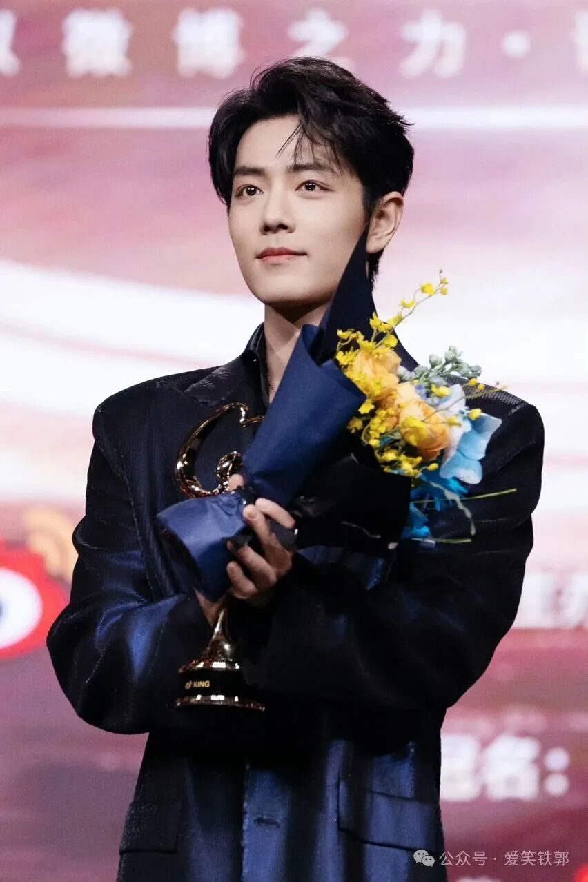 复盘肖战2026前三月爆表战绩