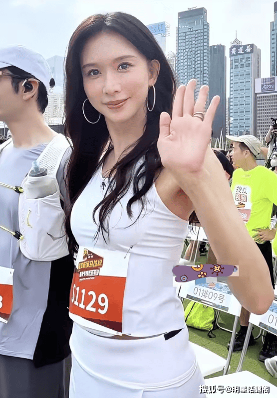 林志玲阿Sa黄晓明黄宗泽湾仔开跑，星光点亮维港赛道