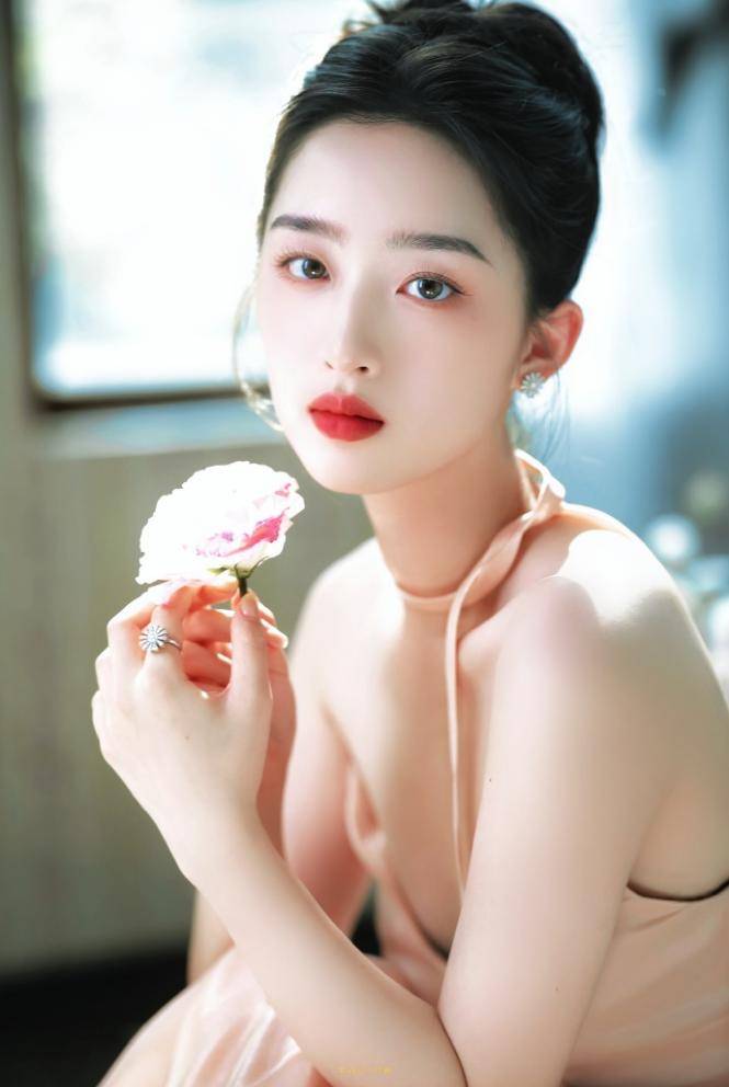 网评05花四美名单出炉!最大者20岁，最小才17岁，黄磊女儿上榜