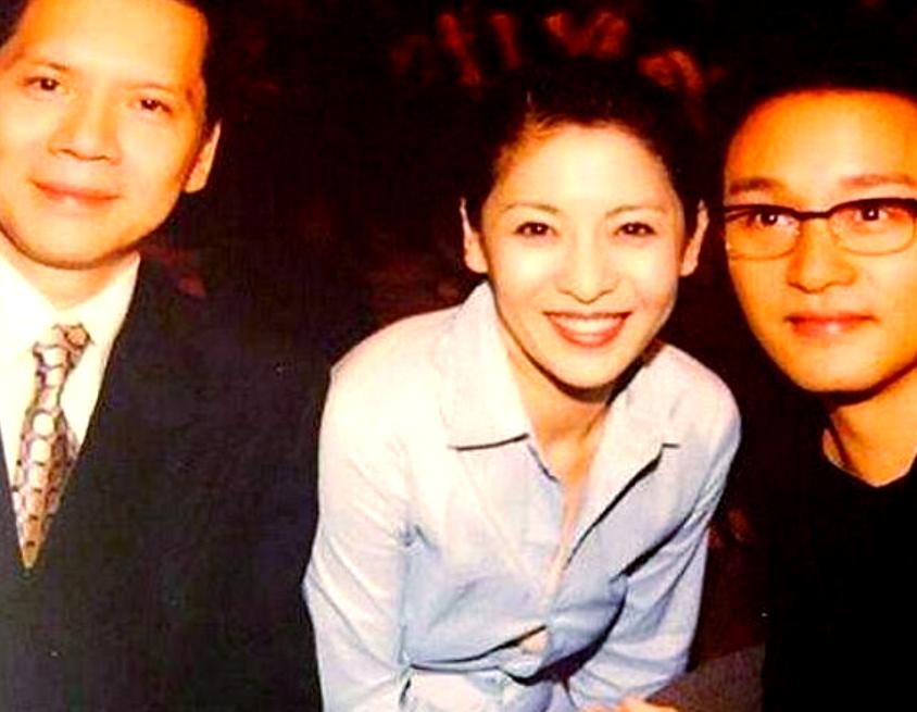 向华强的三个子女:独立与争议