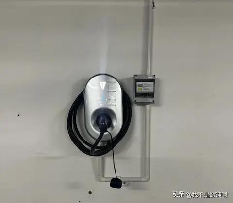 华为智驾版深蓝S07提车，路过的都要回头看两眼!