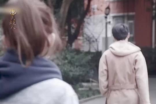 既然你不想和我分手，请问你每天和我闹什，哈哈这两人太有意思了