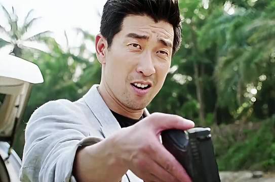 他简直就是超人