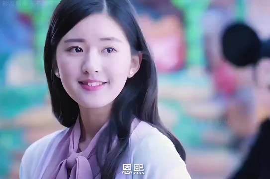 蓝色生死恋：善良干净到极致的赵露思，别说富二代许凯了，我都动心了！