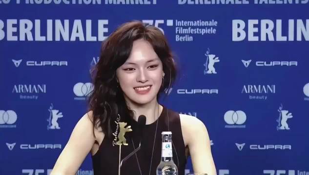 王源文淇确定不是兄弟情吗？一直觉得文有点像化了妆的男生