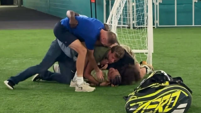 菲斯苦战三小时逆转保罗，首进大师赛四强