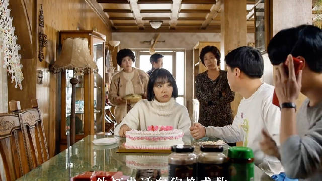 双门洞娃娃鱼善解人意温暖他人